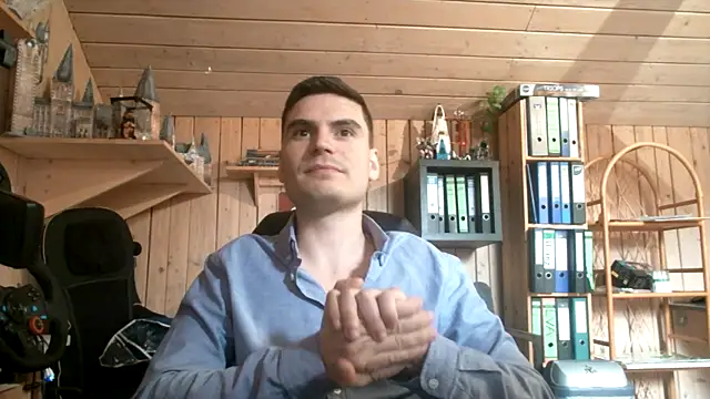 Snapshot of Dom-Lord_ chatting on March 30, 2026, 10:27 am Dom-Lord online show from March 30, 2026, 10:27 am