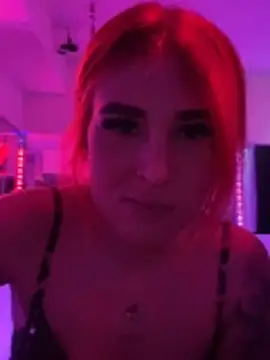 devilinhereyes online show from April 1, 2026, 8:50 pm