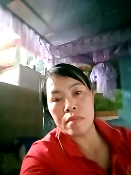 Snapshot of -Mani- chatting on April 6, 2026, 7:53 am -Mani- online show from April 6, 2026, 7:53 am