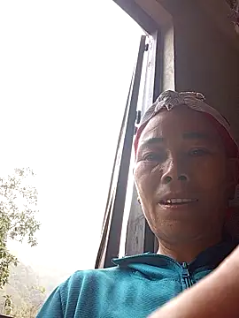   Ruby01   online show from April 17, 2026, 10:18 am