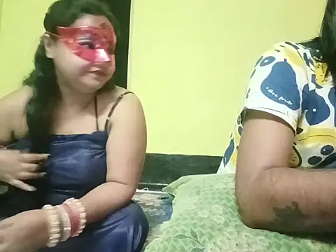 Naina1994 online show from June 19, 2026, 8:01 pm