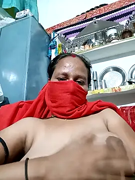 sapan sexe online show from April 8, 2026, 4:51 pm