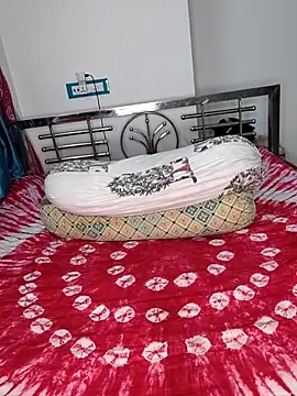 Snapshot of CamGirl_Neha chatting on May 29, 2026, 11:14 pm CamGirl Neha online show from May 29, 2026, 11:14 pm