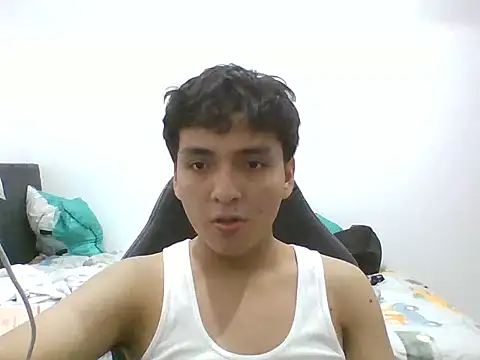 boynovaa online show from May 7, 2026, 11:54 pm