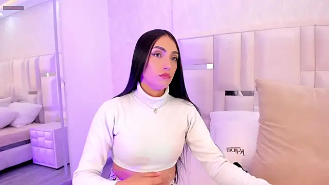 isabellajons online show from May 23, 2026, 9:30 pm
