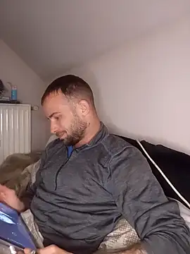 Fabika15 online show from April 7, 2026, 7:53 am