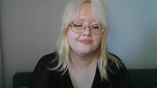 Elayne Sweet online show from April 7, 2026, 9:21 am