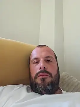 Snapshot of SuperDotadoX29 chatting on April 1, 2026, 9:10 am SuperDotadoX29 online show from April 1, 2026, 9:10 am