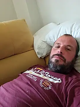 Snapshot of SuperDotadoX29 chatting on April 7, 2026, 11:32 am SuperDotadoX29 online show from April 7, 2026, 11:32 am