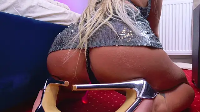 BlondieEve online show from June 20, 2026, 8:11 pm