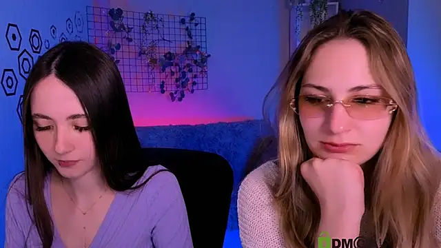 Snapshot of so_hot_rosalie chatting on April 28, 2026, 1:16 pm so hot rosalie online show from April 28, 2026, 1:16 pm