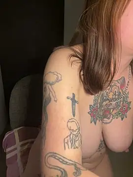 MartinaLorenss online show from June 1, 2026, 2:24 am