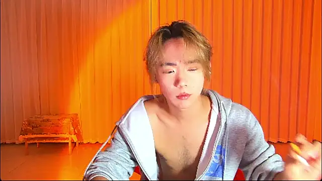 wumei-001 online show from April 13, 2026, 10:54 am