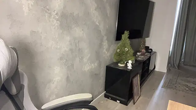 Snapshot of Slatka_torta chatting on April 11, 2026, 7:45 am Slatka torta online show from April 11, 2026, 7:45 am