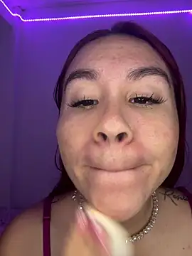 Snapshot of TiffanySton chatting on April 3, 2026, 4:16 pm TiffanySton online show from April 3, 2026, 4:16 pm