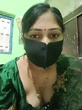 Pinki-girl online show from June 15, 2026, 5:20 am