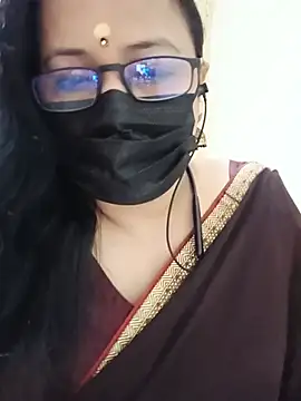 monisha cam online show from July 12, 2026, 6:32 pm