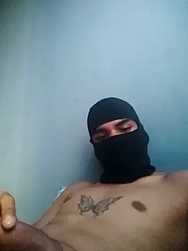 Snapshot of cremozoo chatting on April 1, 2026, 4:59 pm cremozoo online show from April 1, 2026, 4:59 pm