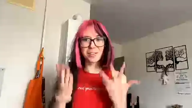 Snapshot of WifeAileen chatting on April 14, 2026, 7:03 am WifeAileen online show from April 14, 2026, 7:03 am