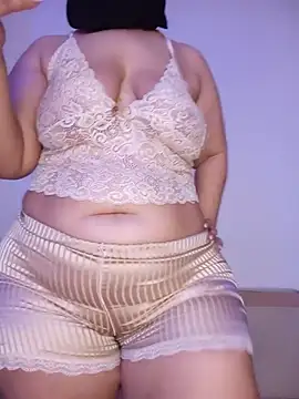 Snapshot of Sexy_yassimna chatting on June 12, 2026, 3:33 pm Sexy yassimna online show from June 12, 2026, 3:33 pm