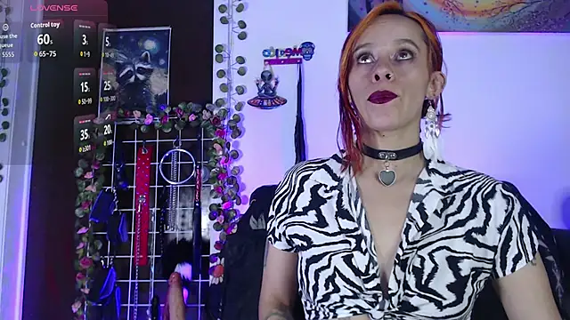 Lexxii hot col online show from June 13, 2026, 7:34 pm