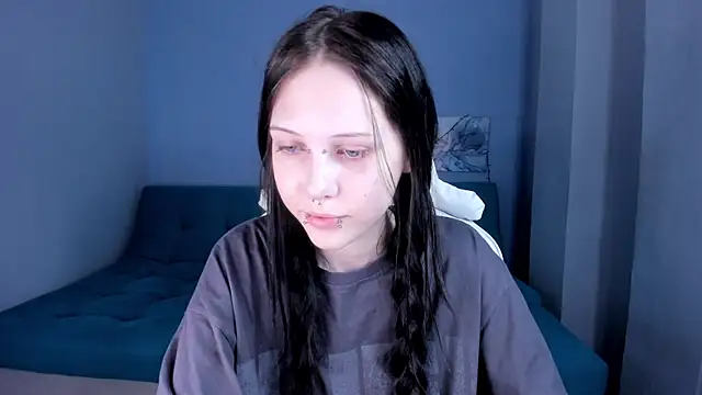 Snapshot of SugarBunny18 chatting on June 24, 2026, 3:05 am SugarBunny18 online show from June 24, 2026, 3:05 am