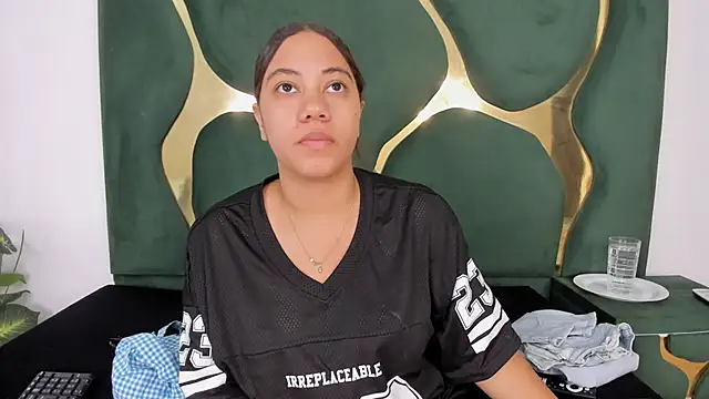 Daphne cuteht online show from May 27, 2026, 8:28 pm