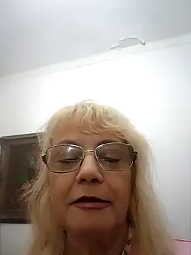 MatureElegantWidow online show from April 10, 2026, 12:16 am