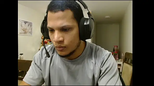 Snapshot of JrBlackHard chatting on January 15, 2026, 5:01 am JrBlackHard online show from January 15, 2026, 5:01 am