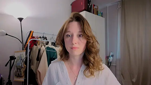 Snapshot of hunny_ines chatting on May 21, 2026, 5:20 pm hunny ines online show from May 21, 2026, 5:20 pm