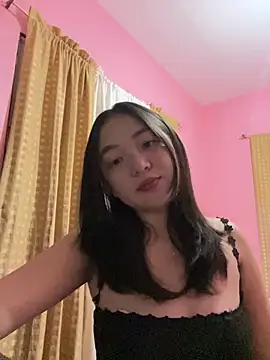 onlykays  online show from April 18, 2026, 1:26 pm
