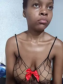 BabeShanty08 online show from April 5, 2026, 8:50 pm