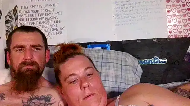 JSfreakycouple online show from April 3, 2026, 8:07 pm