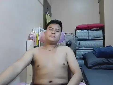 Snapshot of tipsy_butter chatting on April 29, 2026, 5:30 pm tipsy butter online show from April 29, 2026, 5:30 pm
