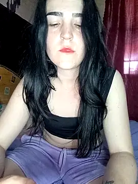 Snapshot of fogosabella225 chatting on April 13, 2026, 2:22 pm fogosabella225 online show from April 13, 2026, 2:22 pm