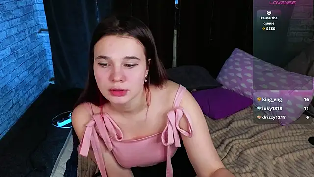 Kacey Love online show from May 7, 2026, 6:02 pm
