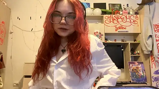RedHeadCat online show from April 9, 2026, 1:49 pm