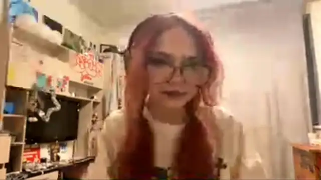 RedHeadCat online show from April 16, 2026, 10:01 pm