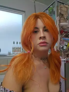 ItsAuroraBorealis online show from June 5, 2026, 12:50 am