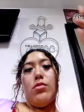 Snapshot of BlancaNievesxxo chatting on April 6, 2026, 10:22 pm BlancaNievesxxo online show from April 6, 2026, 10:22 pm