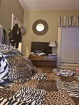 Snapshot of Mijaaaa12121 chatting on April 8, 2026, 3:39 am Mijaaaa12121 online show from April 8, 2026, 3:39 am