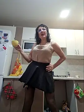 Snapshot of LaliaMia chatting on November 30, 2025, 4:38 am LaliaMia online show from November 30, 2025, 4:38 am