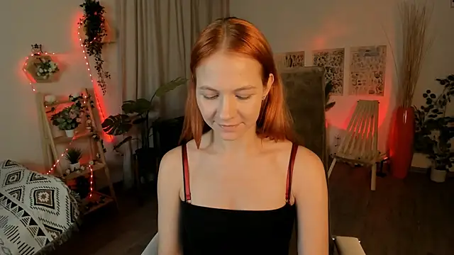 Snapshot of LisaAris chatting on July 8, 2026, 7:07 pm LisaAris online show from July 8, 2026, 7:07 pm