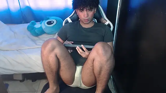 felipecams online show from August 4, 2026, 5:48 pm
