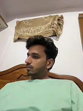 Snapshot of aadibuttplug chatting on May 14, 2026, 6:37 pm aadibuttplug online show from May 14, 2026, 6:37 pm