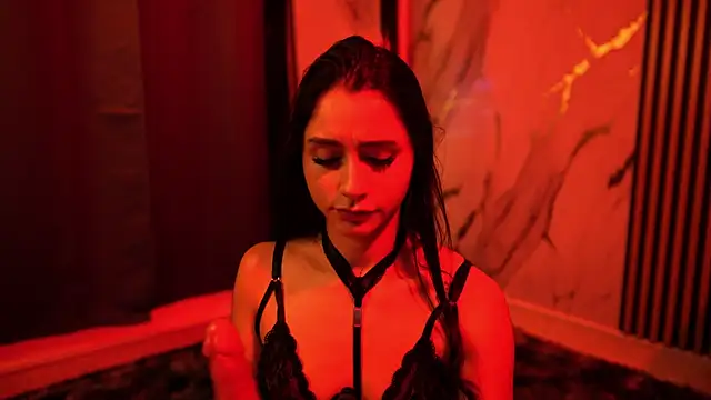 alice twerk online show from June 12, 2026, 5:17 am