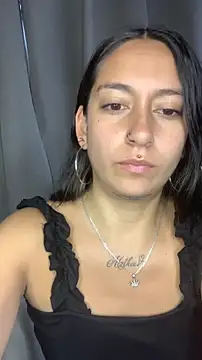 DulceLatinaxo online show from June 16, 2026, 9:39 pm