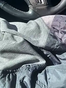 nerofu84 online show from April 7, 2026, 7:36 pm