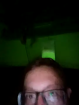 zsolt1910 online show from May 7, 2026, 8:14 pm