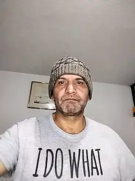 Snapshot of Senkoreman_hard chatting on April 14, 2026, 2:39 am Senkoreman hard online show from April 14, 2026, 2:39 am